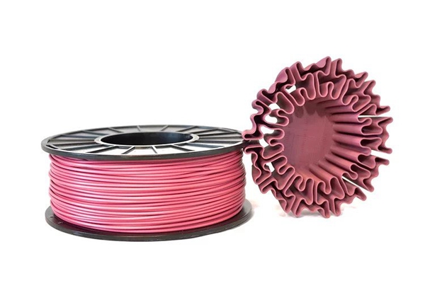 極光創(chuàng)新：利好塑料回收管理，碳源公司推出廢塑料升級為3D打印絲材的合作計(jì)劃